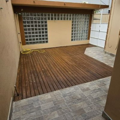 Sobrado Residencial com 140m², 3 quartos, 1 suíte, 2 garagens, no bairro Ingleses do Rio Vermelho em Florianópolis