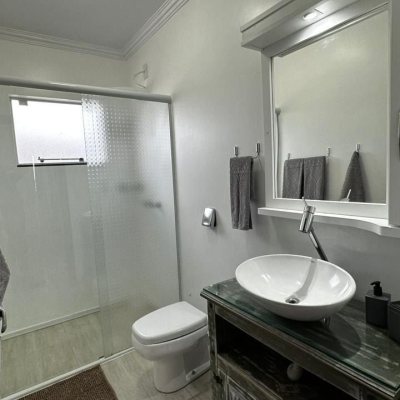 Casa Residencial com 101m², 2 quartos, 1 suíte, 1 garagem, no bairro Ingleses do Rio Vermelho em Florianópolis