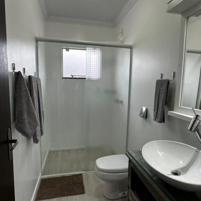 Casa Residencial com 101m², 2 quartos, 1 suíte, 1 garagem, no bairro Ingleses do Rio Vermelho em Florianópolis