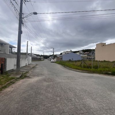 Terreno Comercial/Residencial com 360m², no bairro Sertão Do Maruim em São José