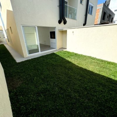 Casa Residencial com 143m², 3 quartos, 1 suíte, 2 garagens, no bairro Ingleses do Rio Vermelho em Florianópolis