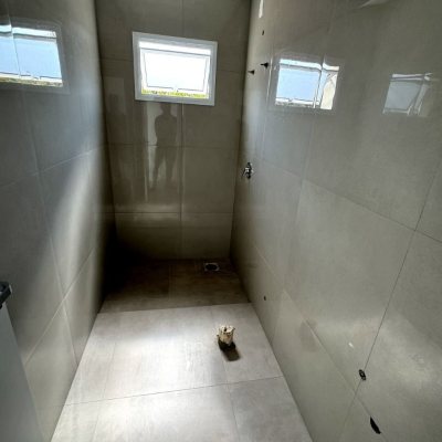 Casa Residencial com 143m², 3 quartos, 1 suíte, 2 garagens, no bairro Ingleses do Rio Vermelho em Florianópolis