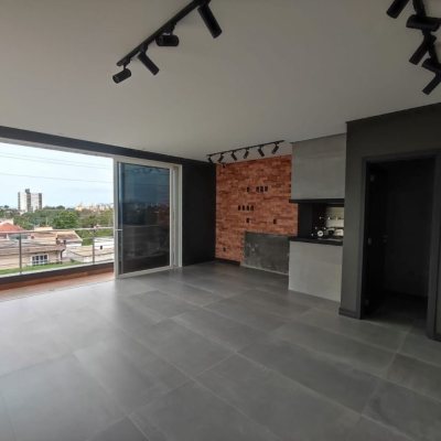 Casa Residencial com 268m², 3 quartos, 1 suíte, 2 garagens, no bairro Pedra Branca em Palhoça