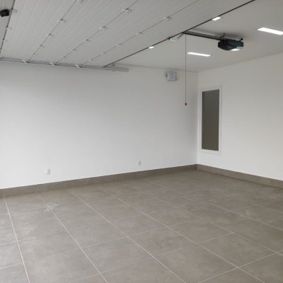 Casa Residencial com 268m², 3 quartos, 1 suíte, 2 garagens, no bairro Pedra Branca em Palhoça