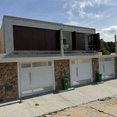 Casa Residencial com 133m², 2 quartos, 2 suítes, 1 garagem, no bairro Ingleses do Rio Vermelho em Florianópolis