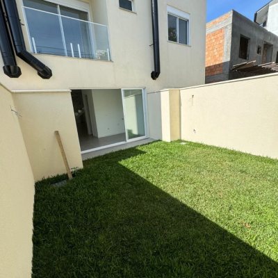 Casa Residencial com 133m², 2 quartos, 2 suítes, 1 garagem, no bairro Ingleses do Rio Vermelho em Florianópolis