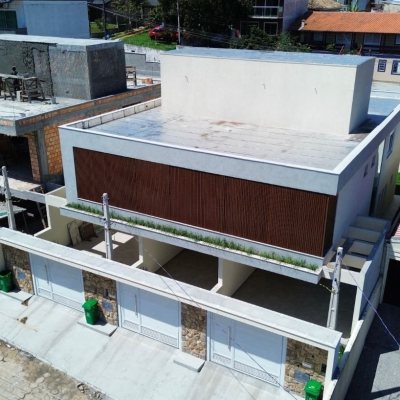 Casa Residencial com 133m², 2 quartos, 2 suítes, 1 garagem, no bairro Ingleses do Rio Vermelho em Florianópolis