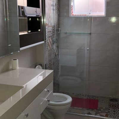 Apartamentos com 81m², 2 quartos, 1 garagem, no bairro Aririu em Palhoça