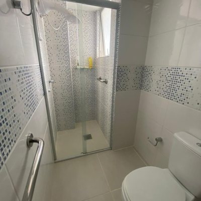 Apartamentos com 122m², 3 quartos, 1 suíte, 1 garagem, no bairro Centro em Florianópolis