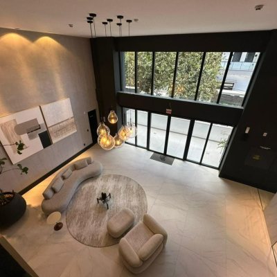 Loft com 49m², 1 quarto, 1 suíte, 1 garagem, no bairro Centro em Florianópolis