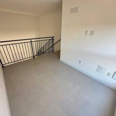 Loft com 49m², 1 quarto, 1 suíte, 1 garagem, no bairro Centro em Florianópolis