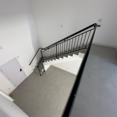 Loft com 49m², 1 quarto, 1 suíte, 1 garagem, no bairro Centro em Florianópolis