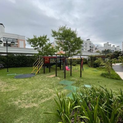 Apartamentos com 100m², 2 quartos, 1 suíte, 1 garagem, no bairro Abraão em Florianópolis