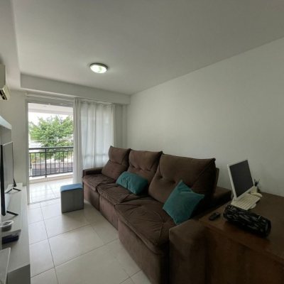 Apartamentos com 100m², 2 quartos, 1 suíte, 1 garagem, no bairro Abraão em Florianópolis