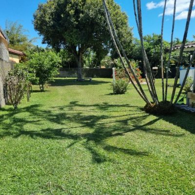 Pousada com 200m², 7 quartos, 5 garagens, no bairro Barra Da Lagoa em Florianópolis