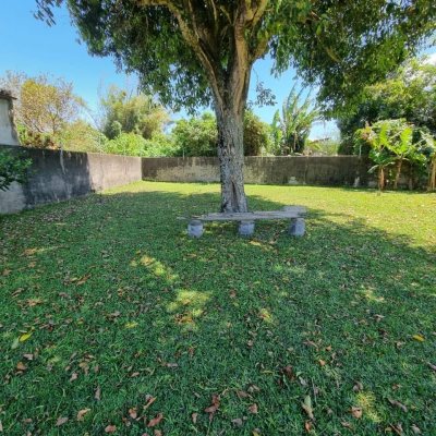 Pousada com 200m², 7 quartos, 5 garagens, no bairro Barra Da Lagoa em Florianópolis