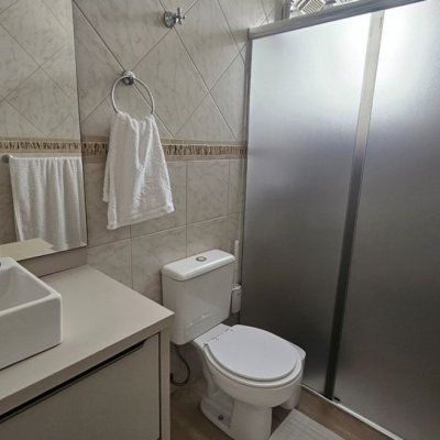Apartamentos com 90m², 2 quartos, 2 suítes, 1 garagem, no bairro Canasvieiras em Florianópolis