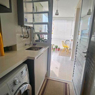Apartamentos com 90m², 2 quartos, 2 suítes, 1 garagem, no bairro Canasvieiras em Florianópolis