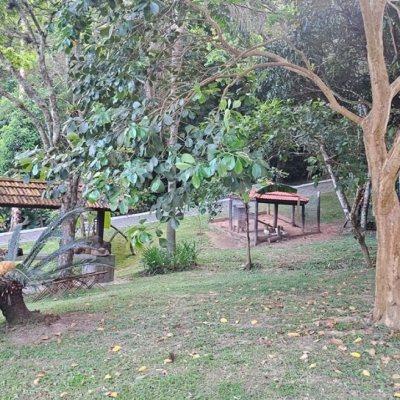 Casa em Condomínio com 240m², 4 quartos, 3 suítes, 1 garagem, no bairro Sambaqui em Florianópolis