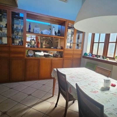 Casa em Condomínio com 240m², 4 quartos, 3 suítes, 1 garagem, no bairro Sambaqui em Florianópolis