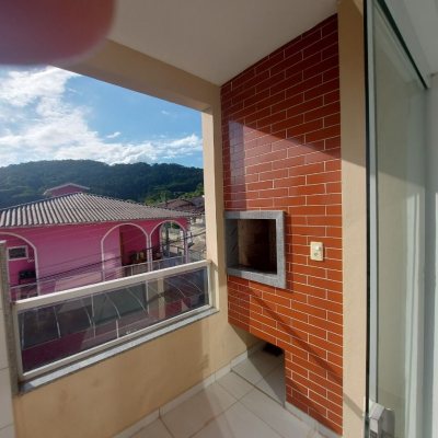 Apartamentos com 58m², 2 quartos, 1 garagem, no bairro Forquilhinha em São José