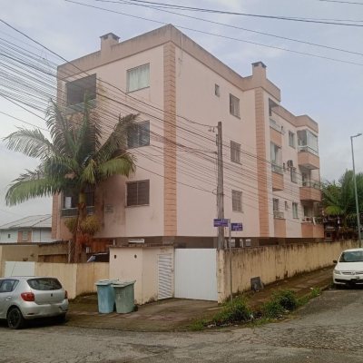 Apartamentos com 58m², 2 quartos, 1 garagem, no bairro Forquilhinha em São José