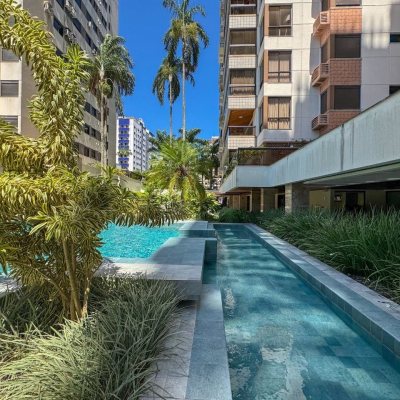 Apartamentos com 325m², 4 quartos, 2 suítes, 3 garagens, no bairro Centro em Florianópolis