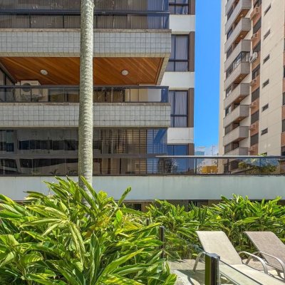 Apartamentos com 325m², 4 quartos, 2 suítes, 3 garagens, no bairro Centro em Florianópolis