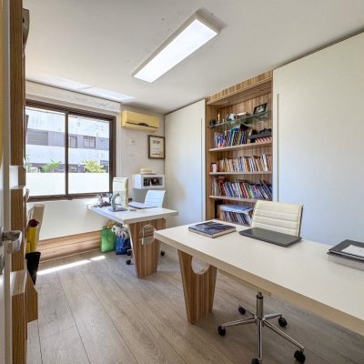 Apartamentos com 325m², 4 quartos, 2 suítes, 3 garagens, no bairro Centro em Florianópolis