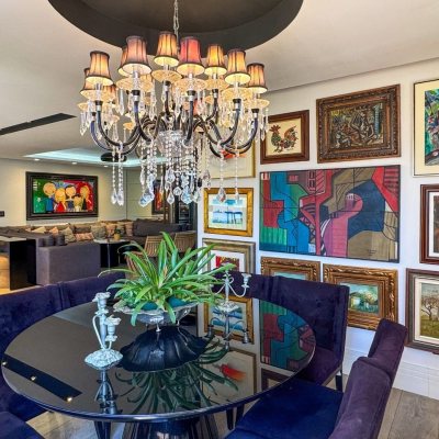 Apartamentos com 325m², 4 quartos, 2 suítes, 3 garagens, no bairro Centro em Florianópolis