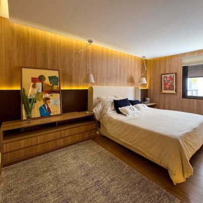 Apartamentos com 325m², 4 quartos, 2 suítes, 3 garagens, no bairro Centro em Florianópolis