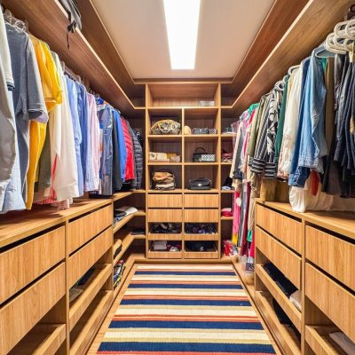 Apartamentos com 325m², 4 quartos, 2 suítes, 3 garagens, no bairro Centro em Florianópolis