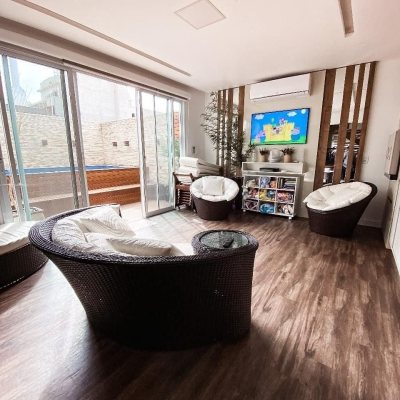 Casa Residencial com 205m², 3 quartos, 3 suítes, 3 garagens, no bairro Ingleses em Florianópolis