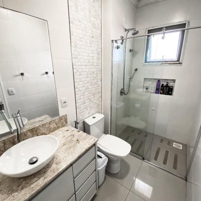 Casa Residencial com 205m², 3 quartos, 3 suítes, 3 garagens, no bairro Ingleses em Florianópolis