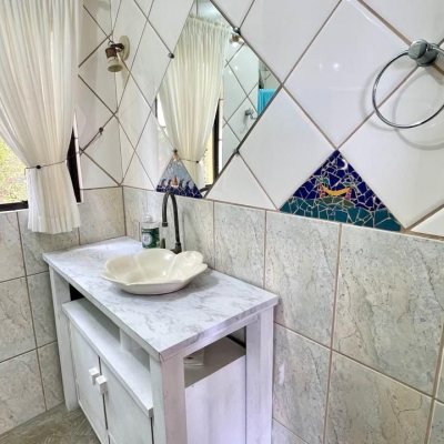 Casa Residencial com 458m², 4 quartos, no bairro Vargem Do Bom Jesus em Florianópolis