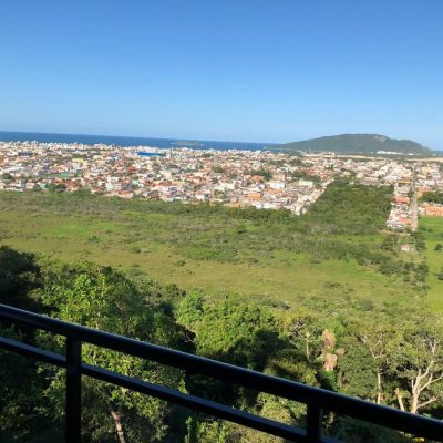 Casa Residencial com 458m², 4 quartos, no bairro Vargem Do Bom Jesus em Florianópolis