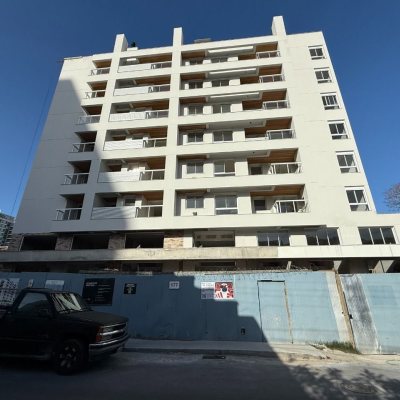 Apartamentos com 65m², 2 quartos, 1 suíte, 1 garagem, no bairro Agronômica em Florianópolis