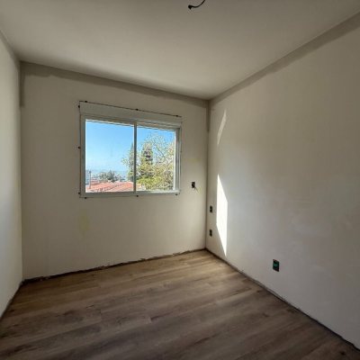 Apartamentos com 65m², 2 quartos, 1 suíte, 1 garagem, no bairro Agronômica em Florianópolis