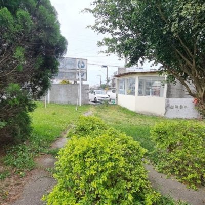Casa Residencial com 150m², 2 quartos, 2 garagens, no bairro Ingleses do Rio Vermelho em Florianópolis