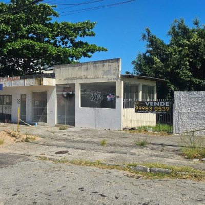 Casa Residencial com 150m², 2 quartos, 2 garagens, no bairro Ingleses do Rio Vermelho em Florianópolis