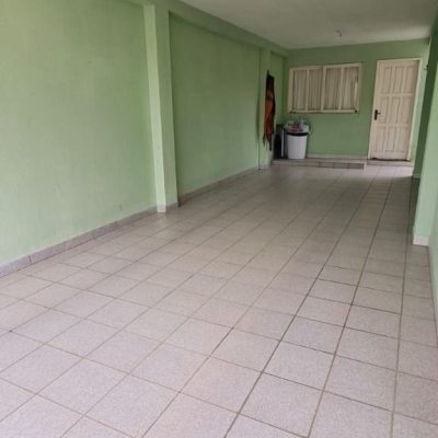 Casa Residencial com 200m², 4 quartos, 1 suíte, 3 garagens, no bairro Nossa Senhora Do Rosário em São José