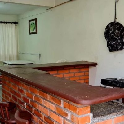 Casa Residencial com 200m², 4 quartos, 1 suíte, 3 garagens, no bairro Nossa Senhora Do Rosário em São José