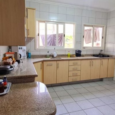 Casa Residencial com 200m², 4 quartos, 1 suíte, 3 garagens, no bairro Nossa Senhora Do Rosário em São José