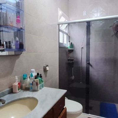 Casa Residencial com 200m², 4 quartos, 1 suíte, 3 garagens, no bairro Nossa Senhora Do Rosário em São José