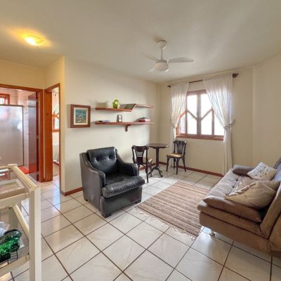 Casa Residencial com 551m², 8 quartos, 8 suítes, 6 garagens, no bairro Jurerê Internacional em Florianópolis