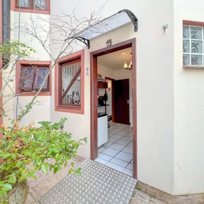 Casa Residencial com 551m², 8 quartos, 8 suítes, 6 garagens, no bairro Jurerê Internacional em Florianópolis