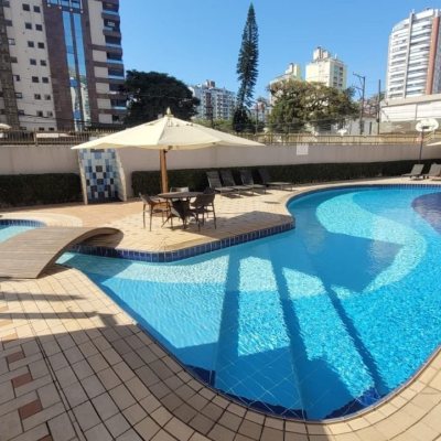 Apartamentos com 166m², 4 quartos, 2 suítes, 2 garagens, no bairro Agronômica em Florianópolis