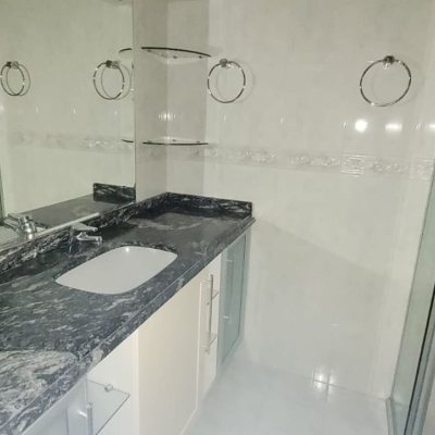 Apartamentos com 166m², 4 quartos, 2 suítes, 2 garagens, no bairro Agronômica em Florianópolis