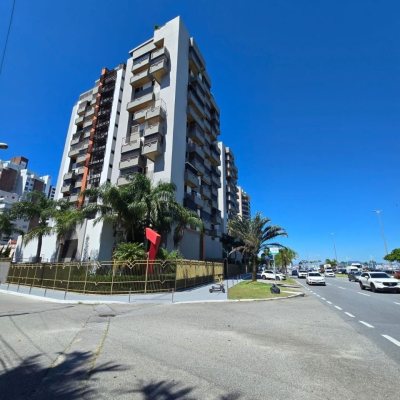 Apartamentos com 166m², 4 quartos, 2 suítes, 2 garagens, no bairro Agronômica em Florianópolis