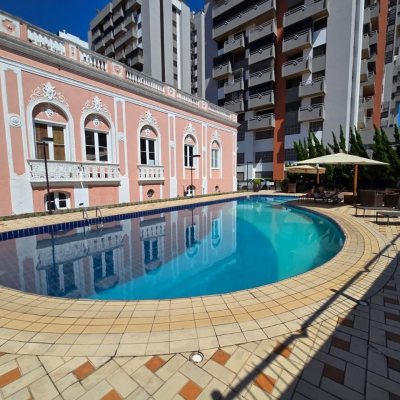 Apartamentos com 166m², 4 quartos, 2 suítes, 2 garagens, no bairro Agronômica em Florianópolis